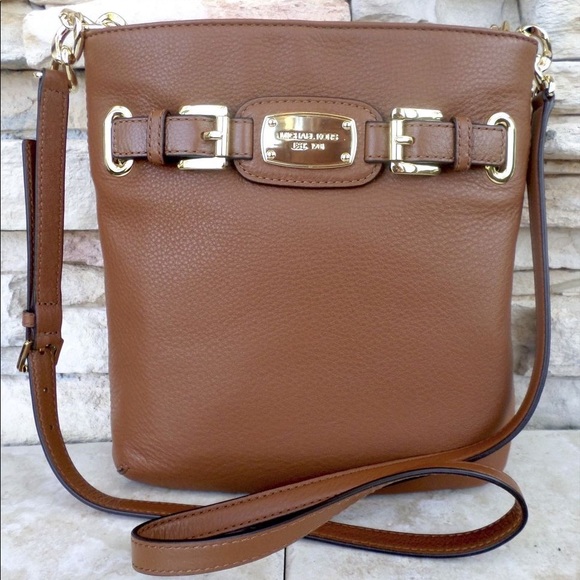 Michael Kors Handbags - BRAND NEW MICHAEL KORS CROSSBODY BAG